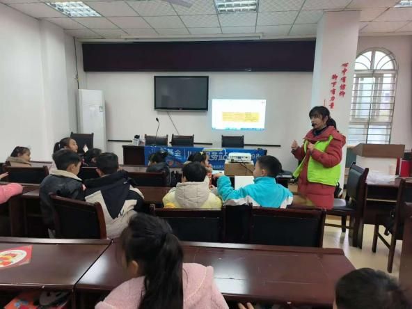 1 红华苑趣味英语课